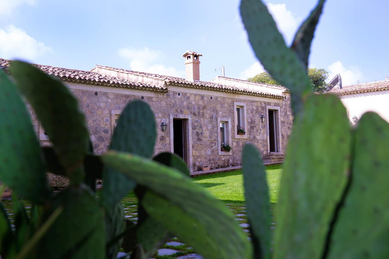 Hotel Castello Camemi Vizzini Exterior foto